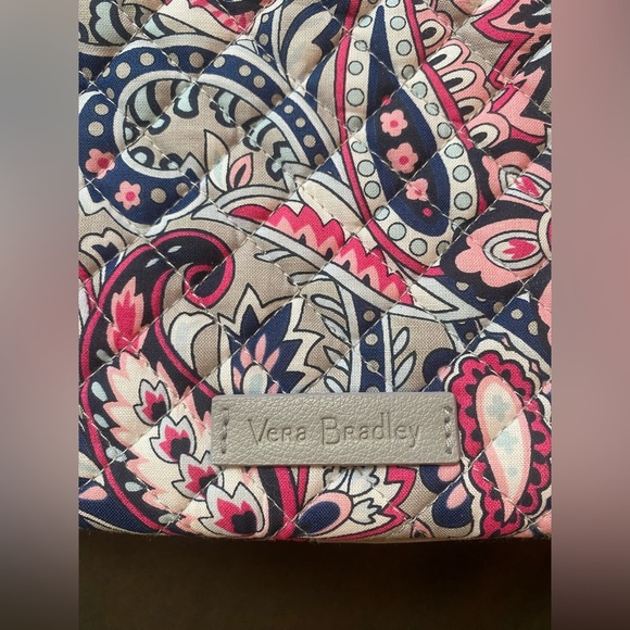 Vera Bradley Bag - Picture 3 of 9